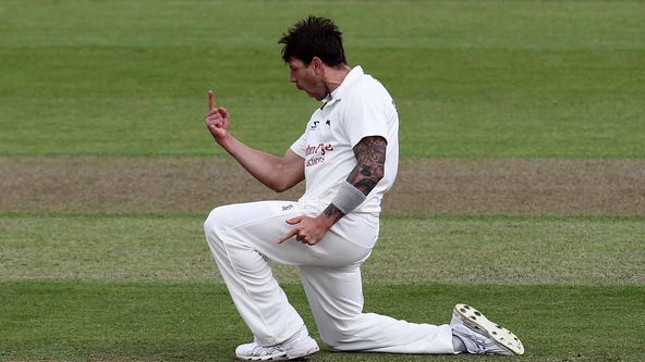 Notts Tear Through Leicestershire  To Win In Three Days