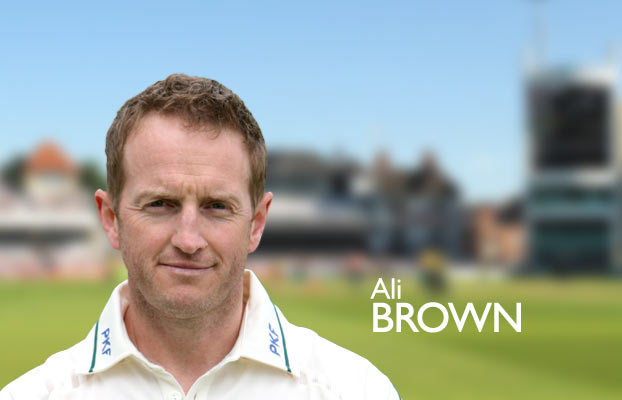 1303388937_brown.jpg